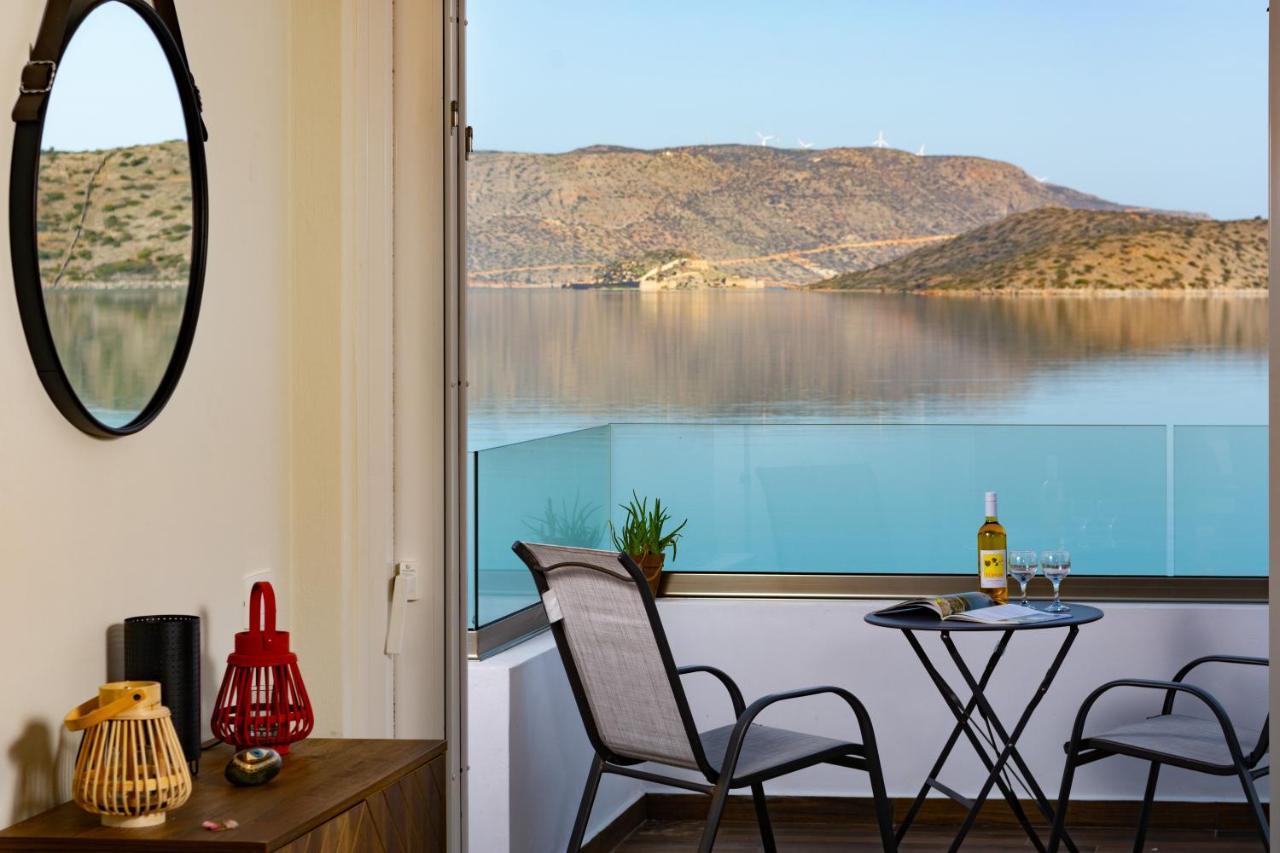 Elounda Harmony Sea Front Apartment Eksteriør billede